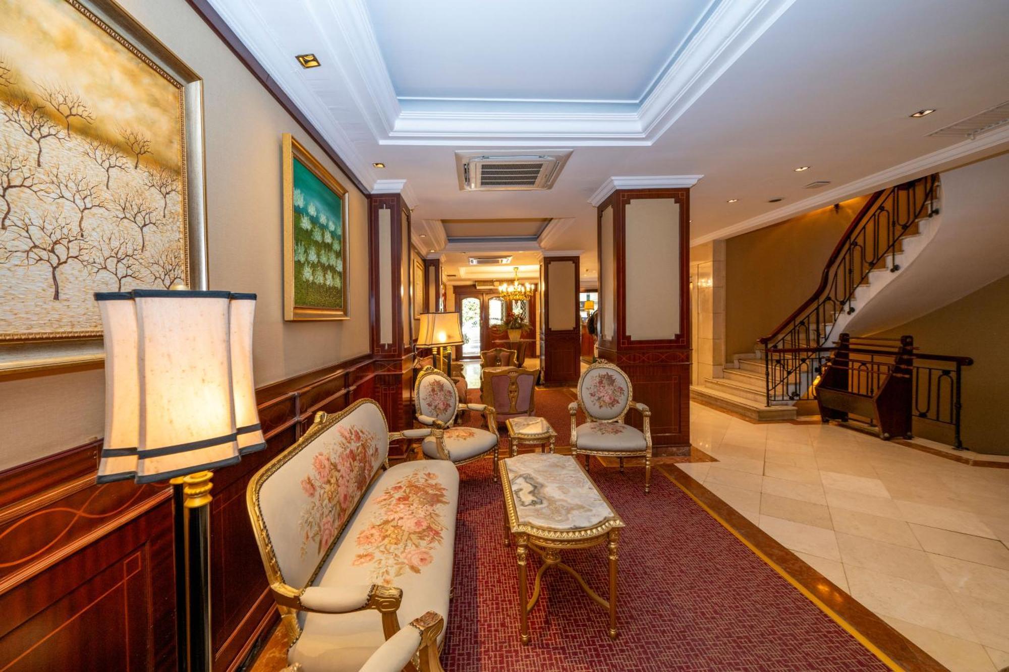 Pera Rose Hotel & Spa Istanbul Exterior photo