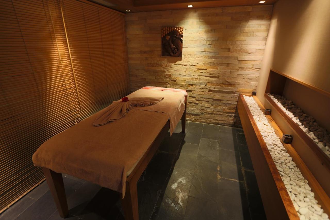 Pera Rose Hotel & Spa Istanbul Exterior photo