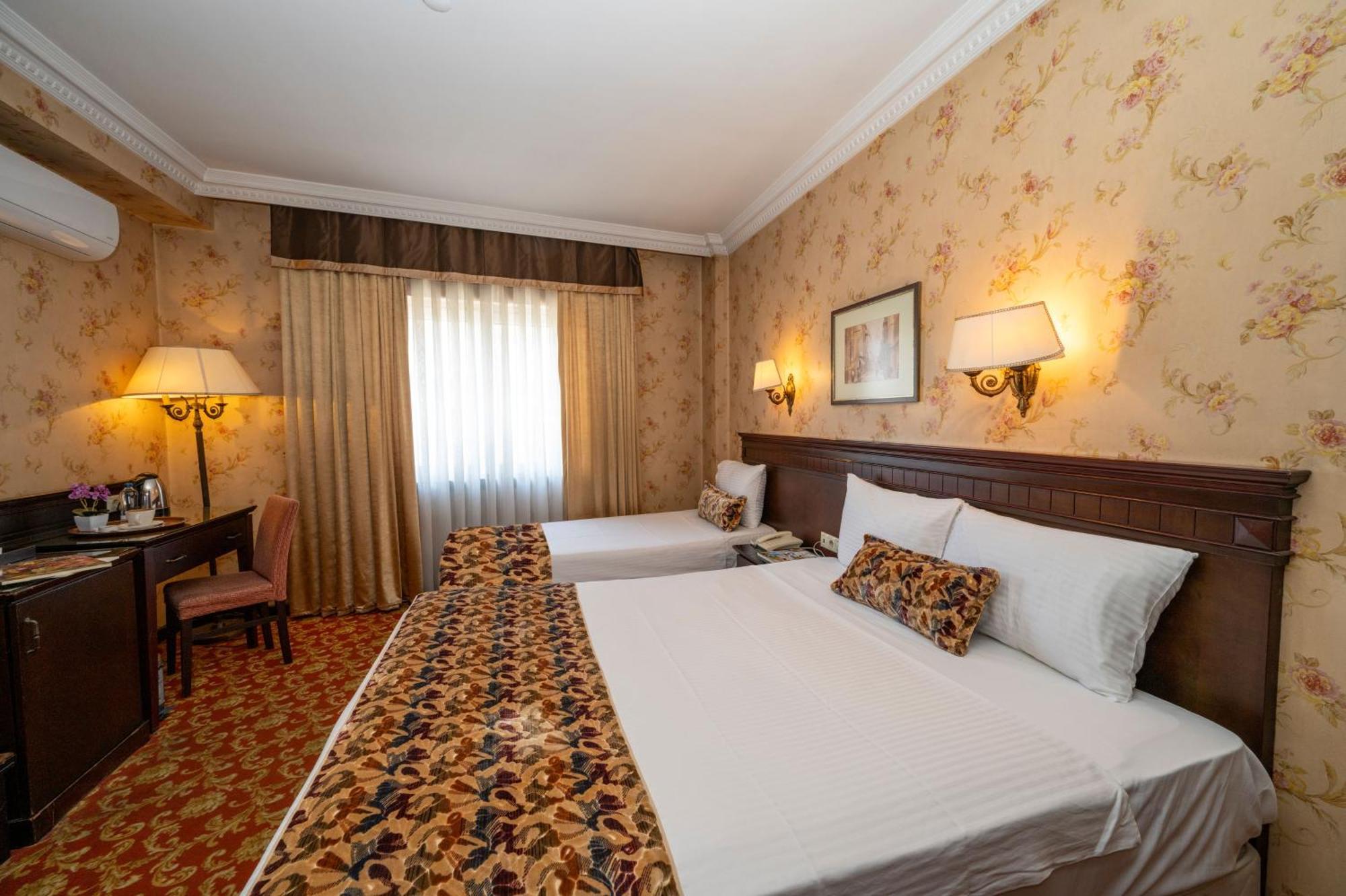 Pera Rose Hotel & Spa Istanbul Exterior photo